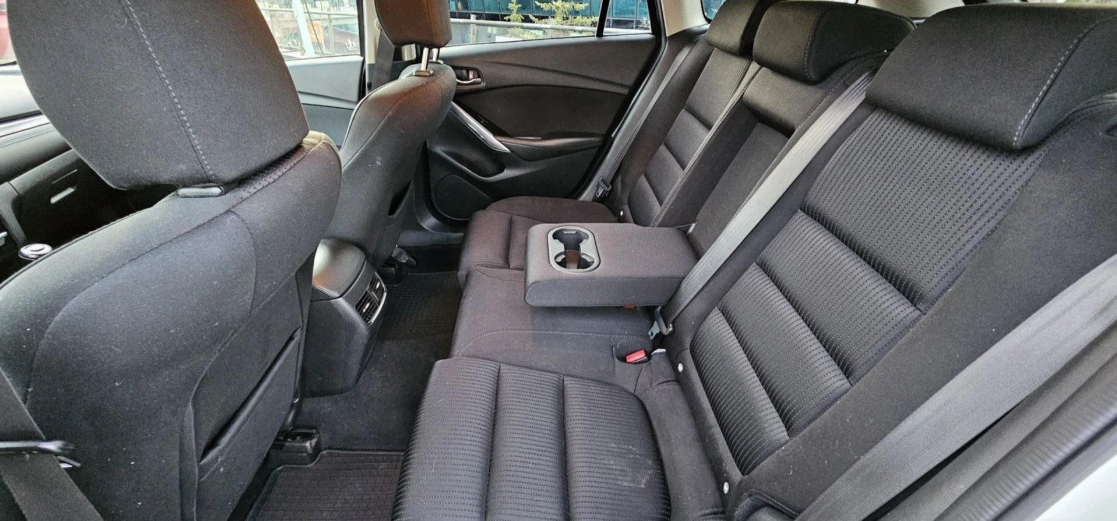 Mazda 6 2.2 SkyActive Facelift, снимка 8 - Автомобили и джипове - 53749881