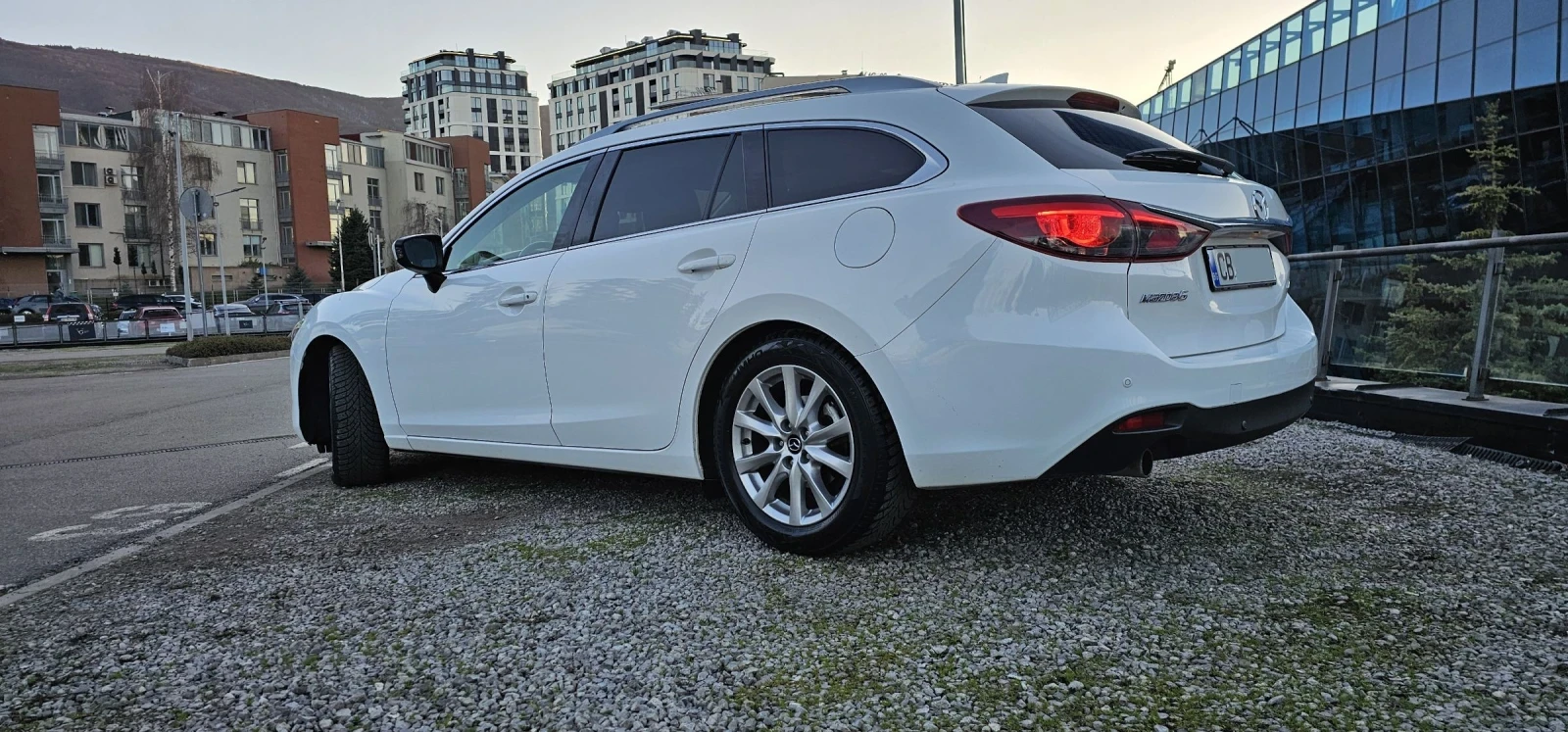 Mazda 6 2.2 SkyActive Facelift, снимка 5 - Автомобили и джипове - 53749881