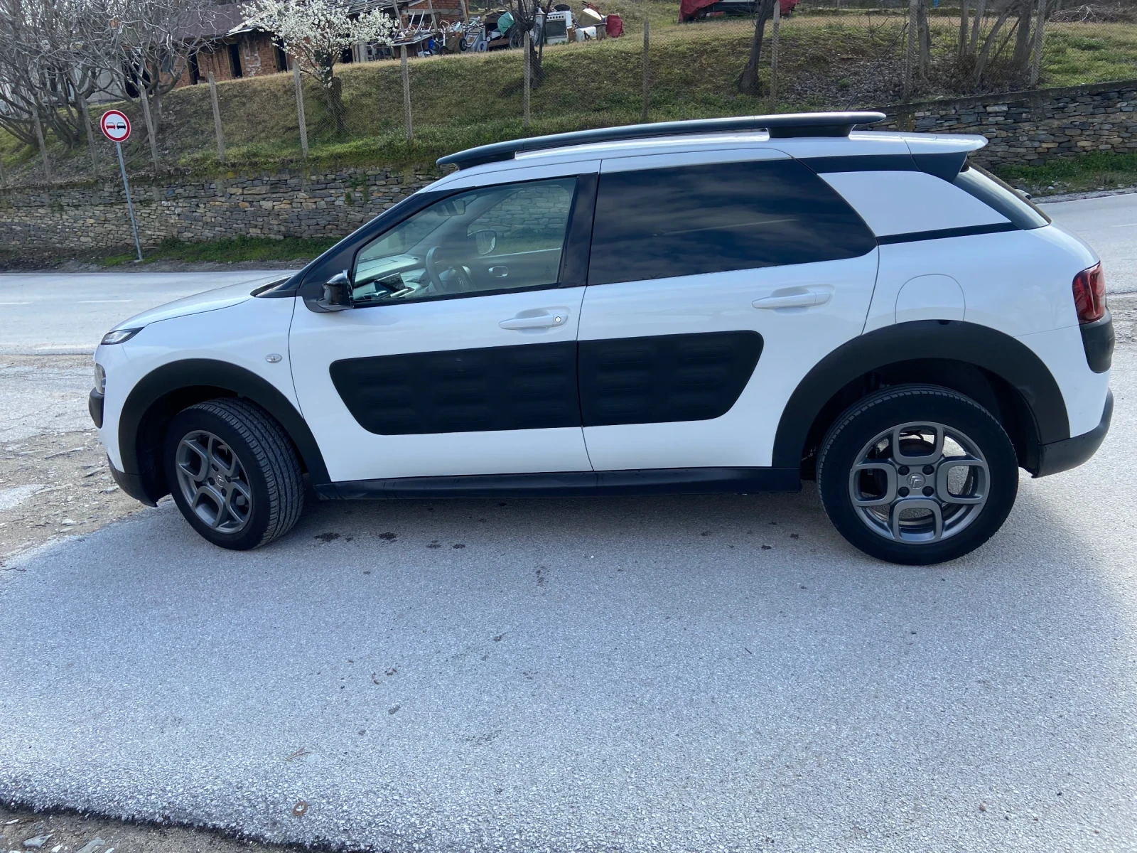 Citroen C4 Cactus Регистриран, снимка 7 - Автомобили и джипове - 54033223