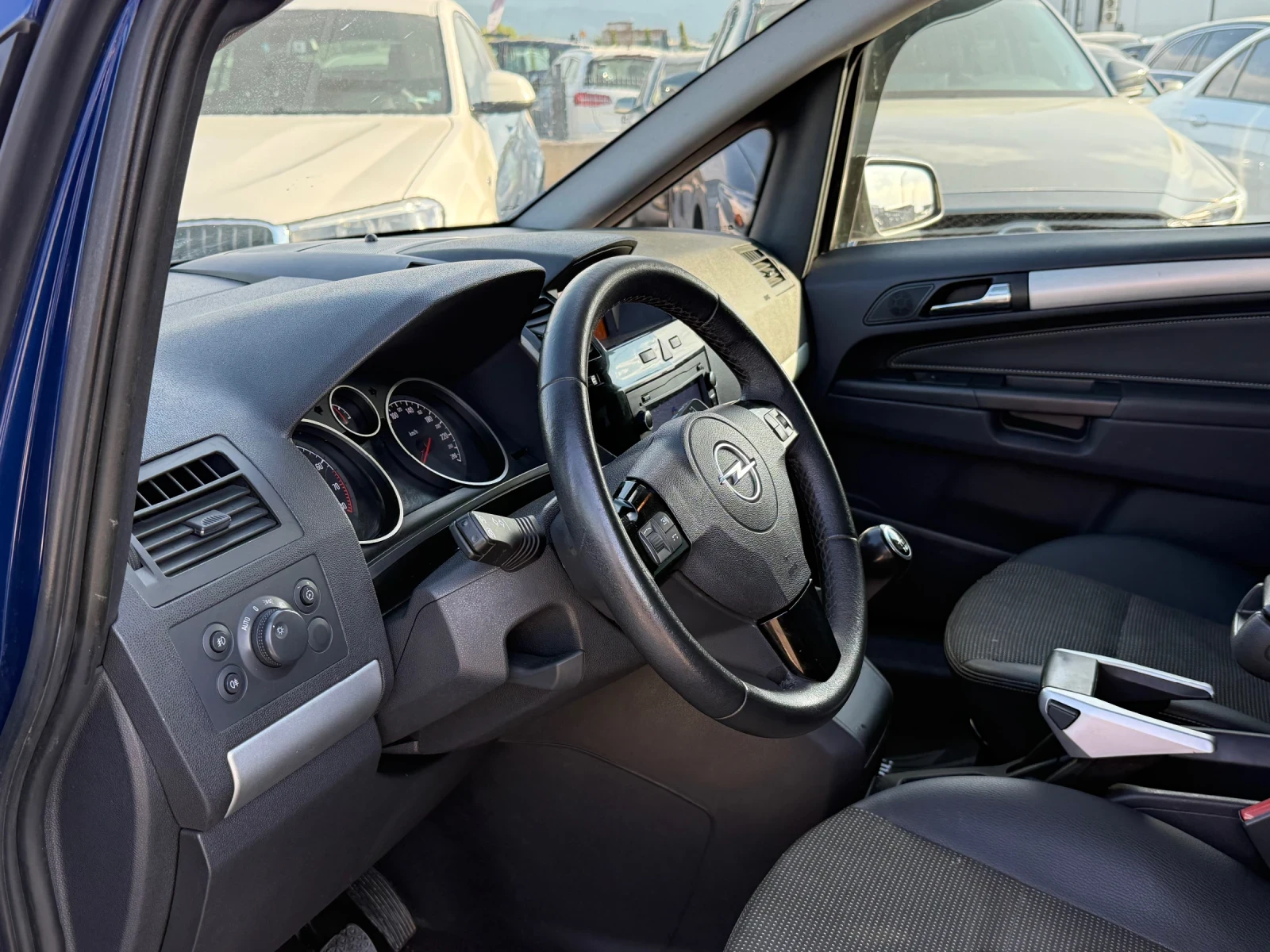Opel Zafira 2.2������* 150�.�* 2010�* 6+ 1������* ��� �������� | Mobile.bg � ����������� 7