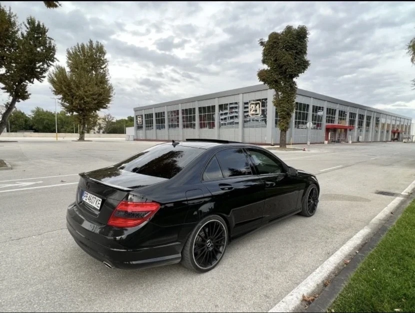 Mercedes-Benz C 200 Kompressor LPG Panorama/Carplay , снимка 3 - Автомобили и джипове - 54623185
