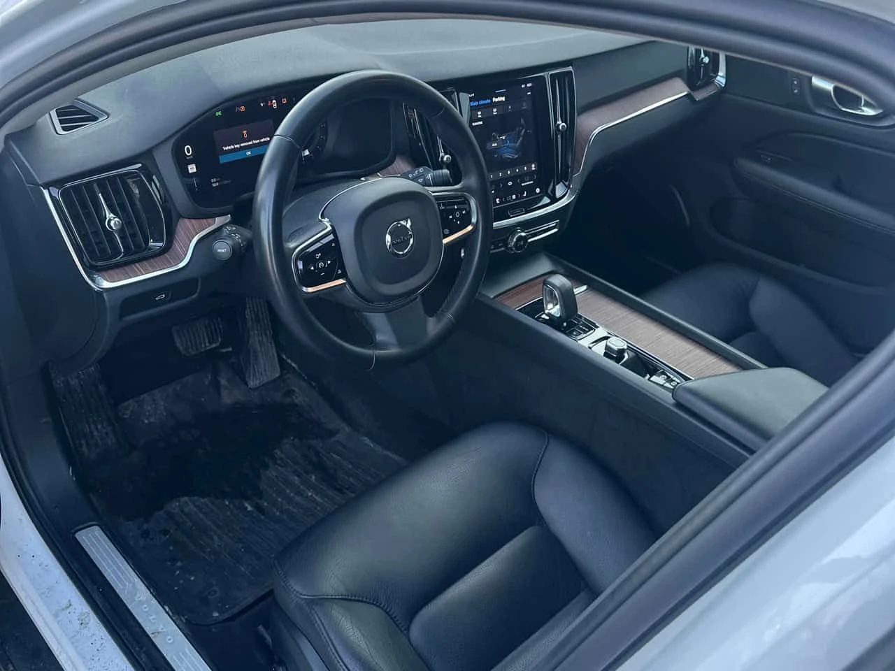 Volvo V60 Cross Country * Plus * CARFAX * ����� �� ����������� | Mobile.bg � ����������� 5
