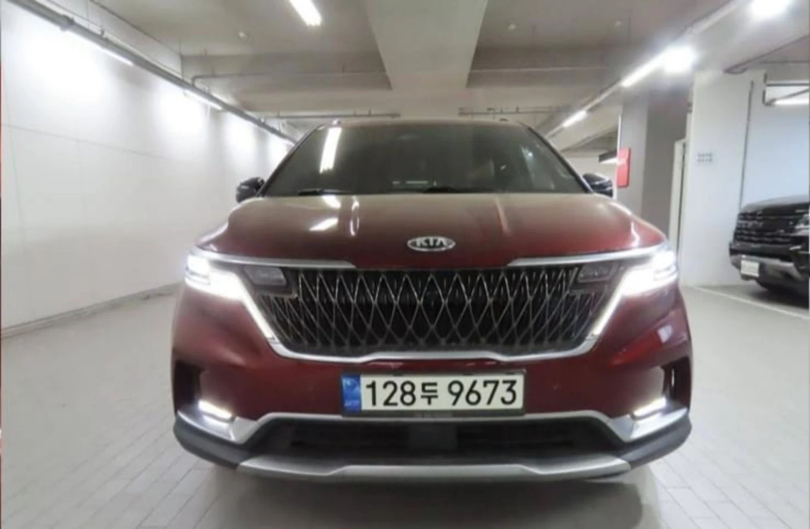 Kia Carnival 8+ 1 дизел автоматик