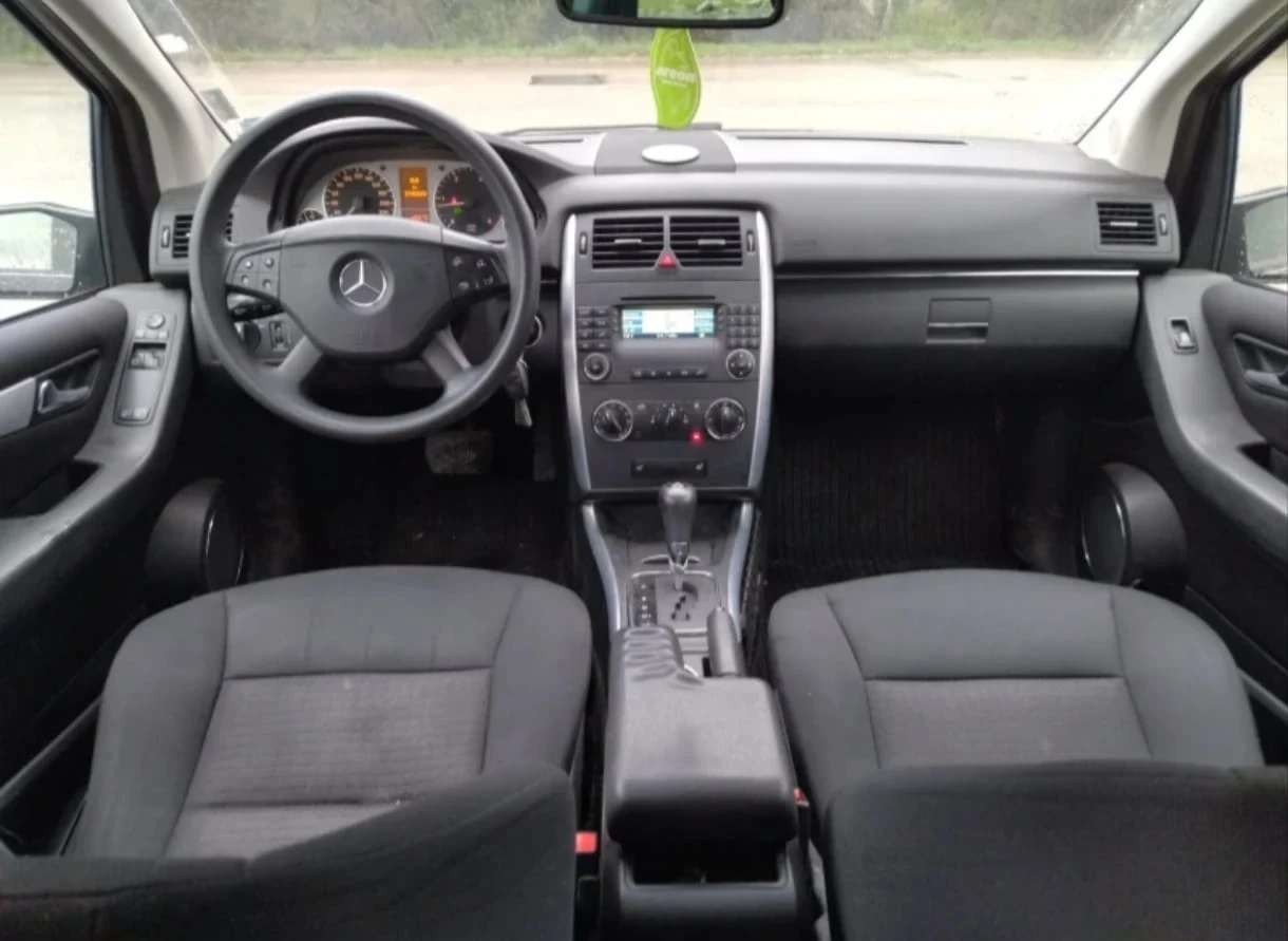 Mercedes-Benz B 180, снимка 5 - Автомобили и джипове - 55689285