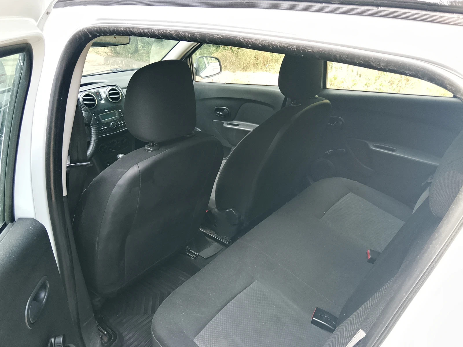 Dacia Sandero, снимка 5 - Автомобили и джипове - 55824767