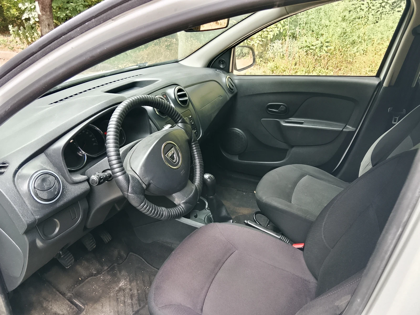 Dacia Sandero, снимка 7 - Автомобили и джипове - 55824767