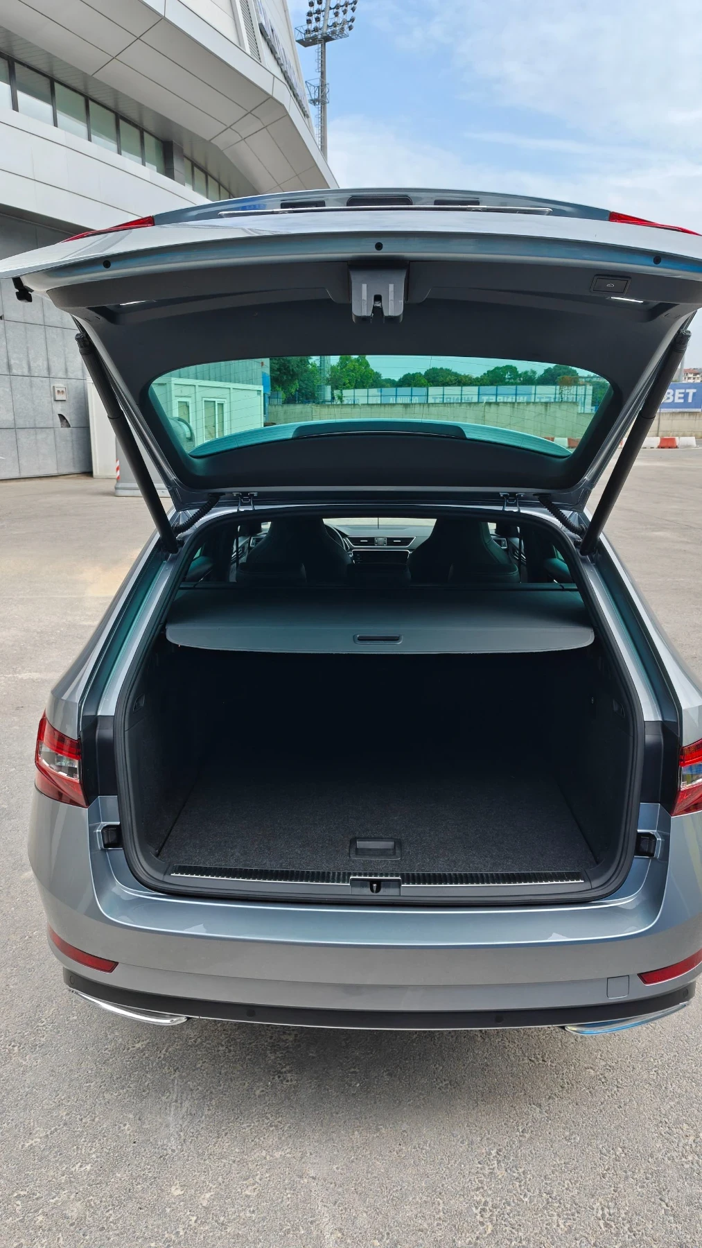 Skoda Superb Sportline, снимка 5 - Автомобили и джипове - 55874078