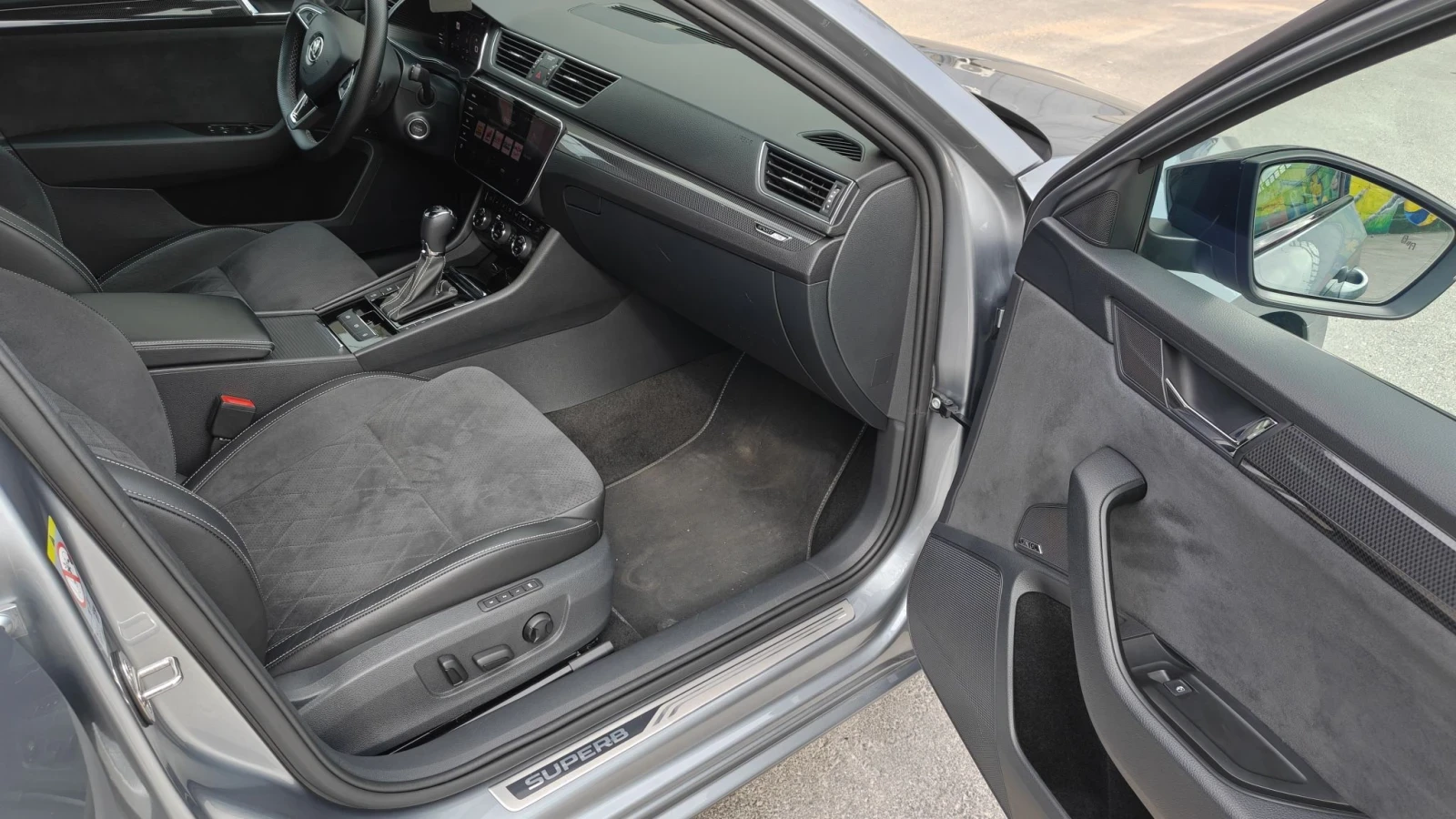 Skoda Superb Sportline, снимка 10 - Автомобили и джипове - 55874078