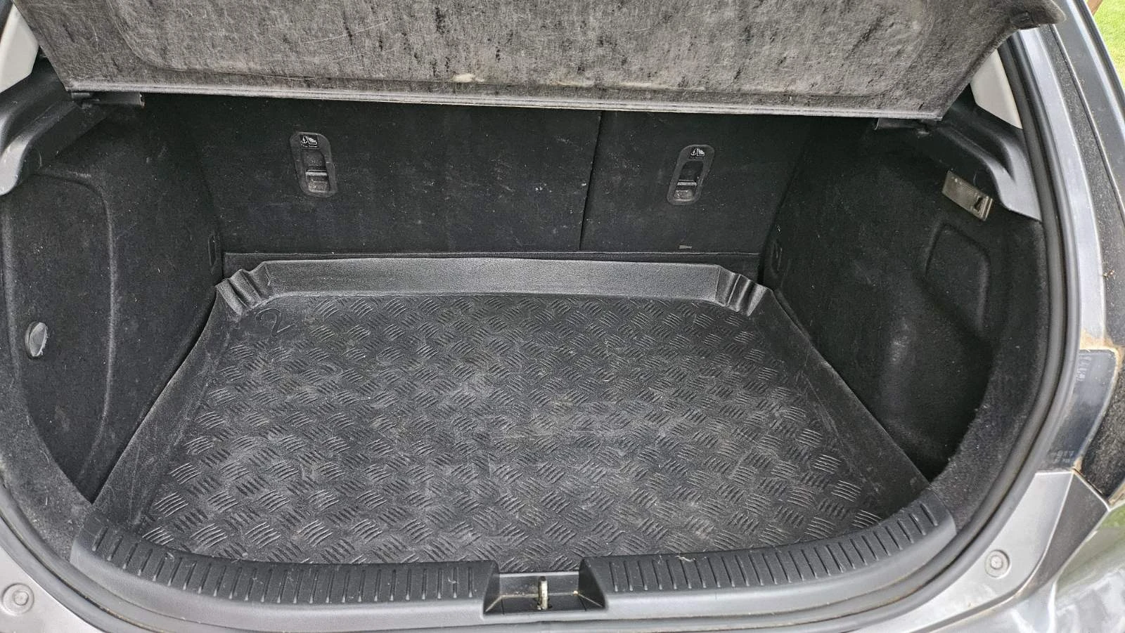 Mazda 3 | Mobile.bg � ����������� 12