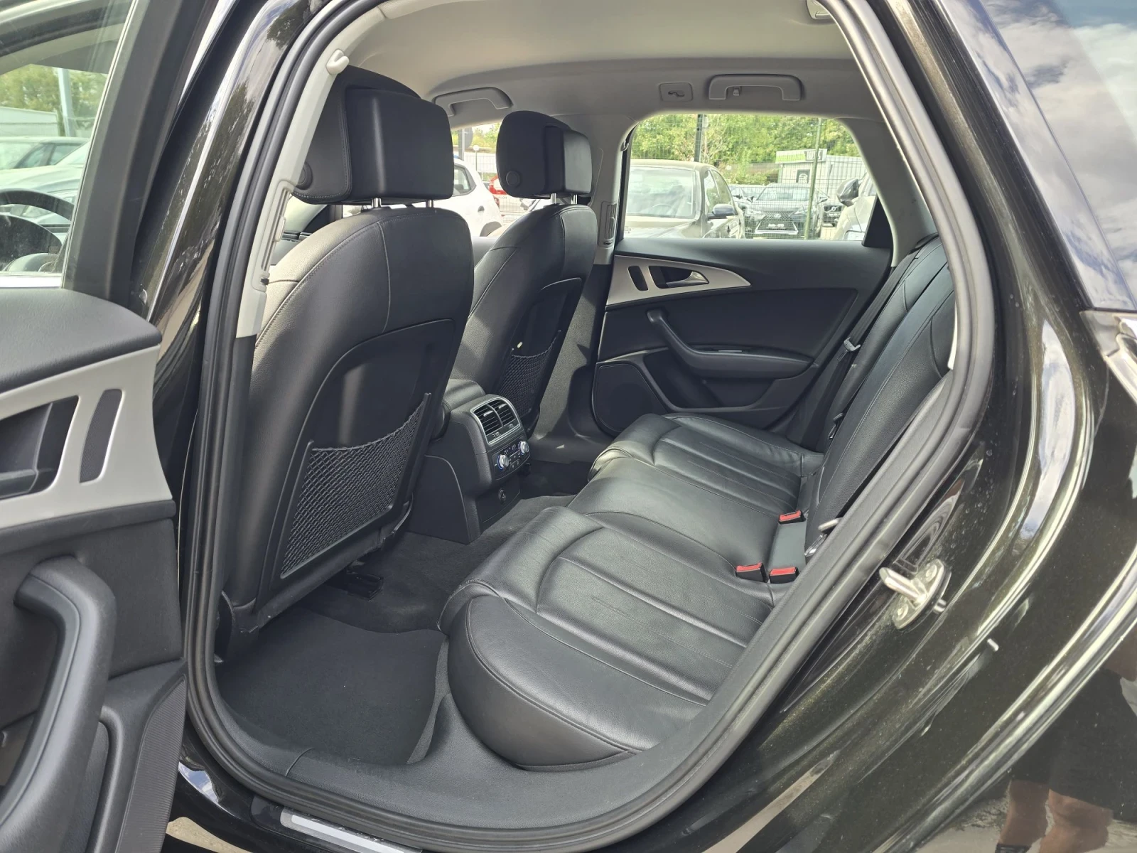 Audi A6 2.0TDI ULTRA 190к.с , снимка 11 - Автомобили и джипове - 56164782