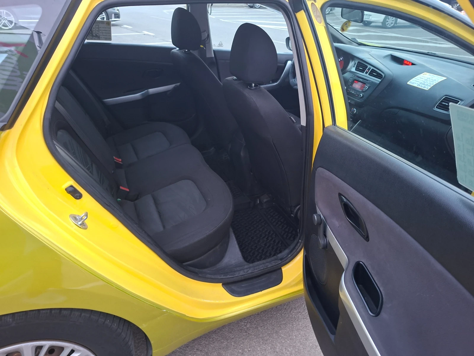 Kia Ceed KIA CEED Готова за работа!, снимка 17 - Автомобили и джипове - 56185638