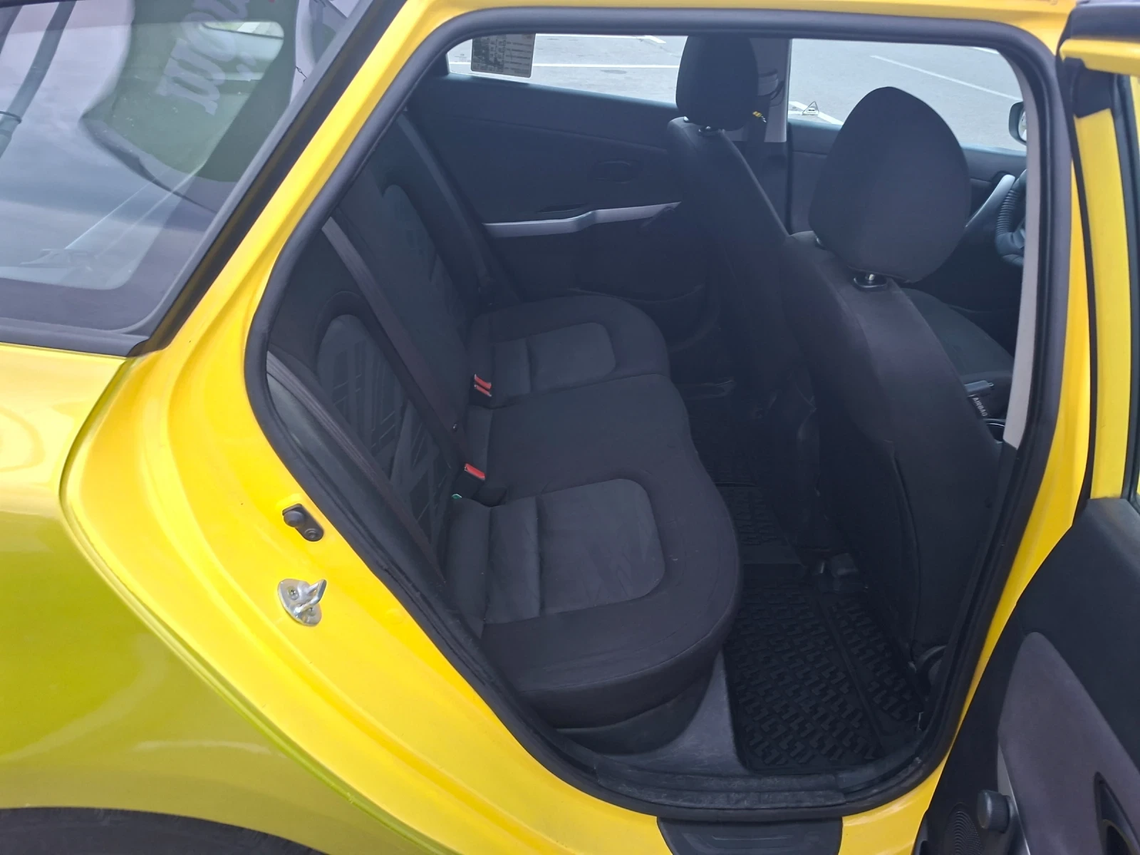 Kia Ceed KIA CEED Готова за работа!, снимка 14 - Автомобили и джипове - 56185638