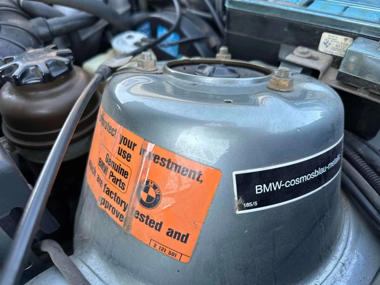 BMW 325 * 4dr Sedan 325e 5 Spd * CARFAX * , снимка 13 - Автомобили и джипове - 56225794