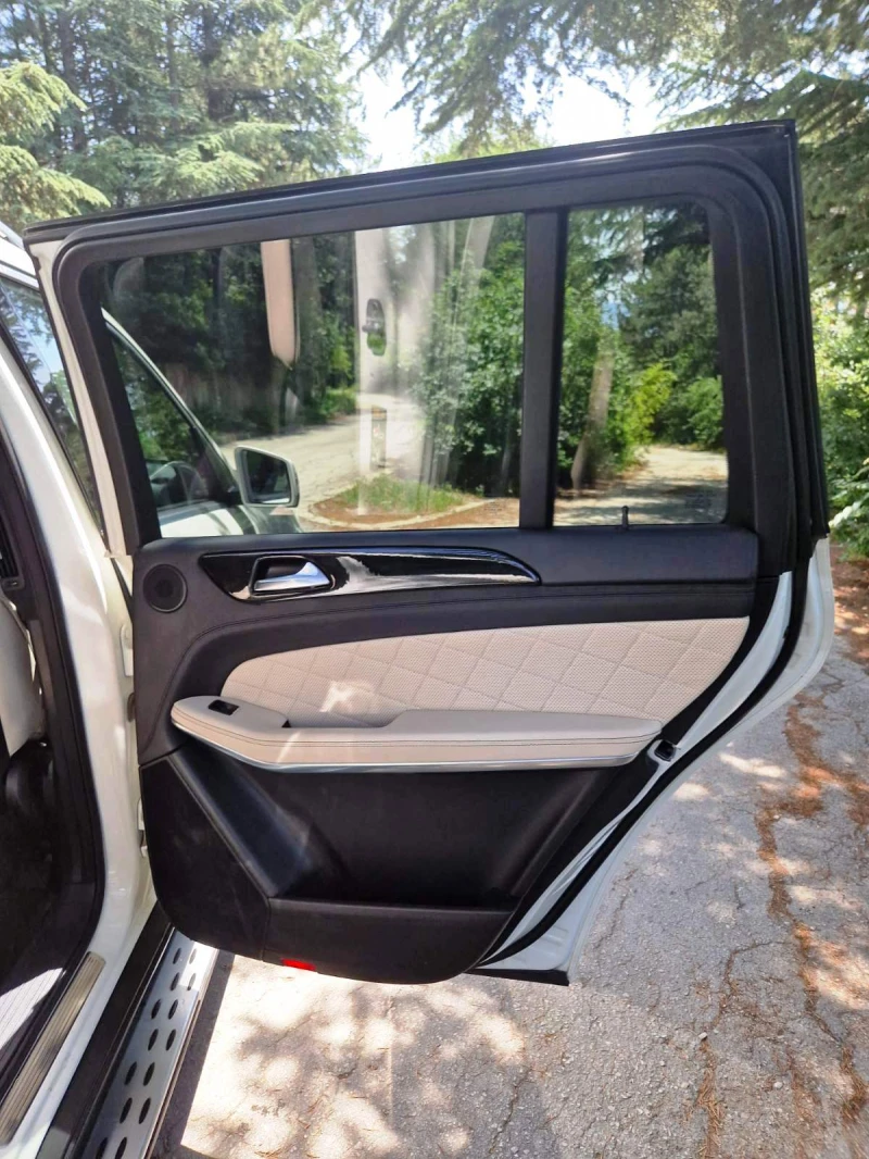 Mercedes-Benz GL 550, снимка 5 - Автомобили и джипове - 51847223
