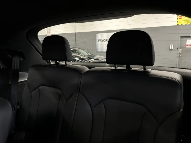 Audi Q7 * Progressiv * CARFAX * ЦЕНА ДО БЪЛГАРИЯ, снимка 14 - Автомобили и джипове - 52667316