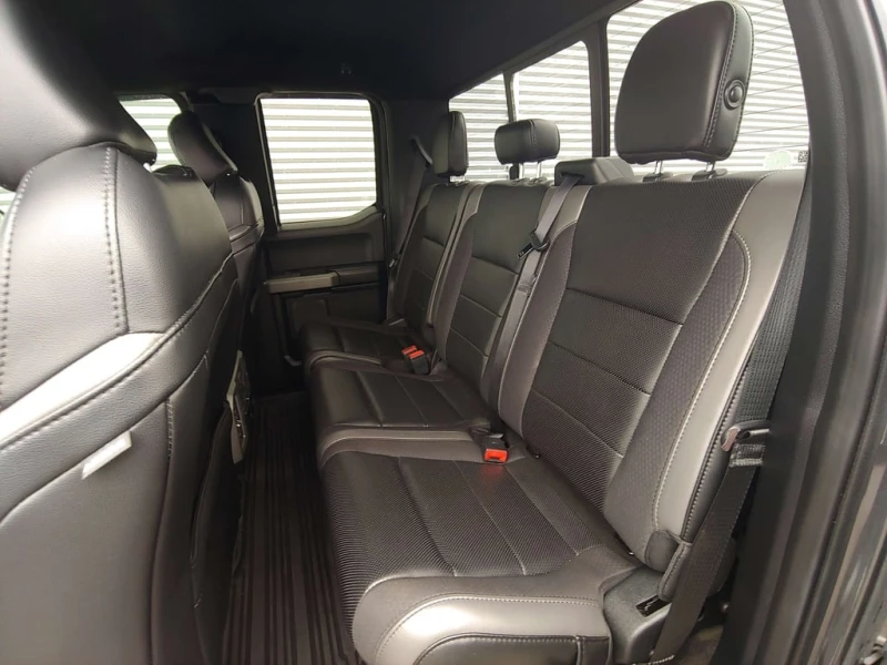 Ford F150 * CARFAX * БЕЗ ПЪРВОНАЧАЛНА ВНОСКА, снимка 13 - Автомобили и джипове - 52874316