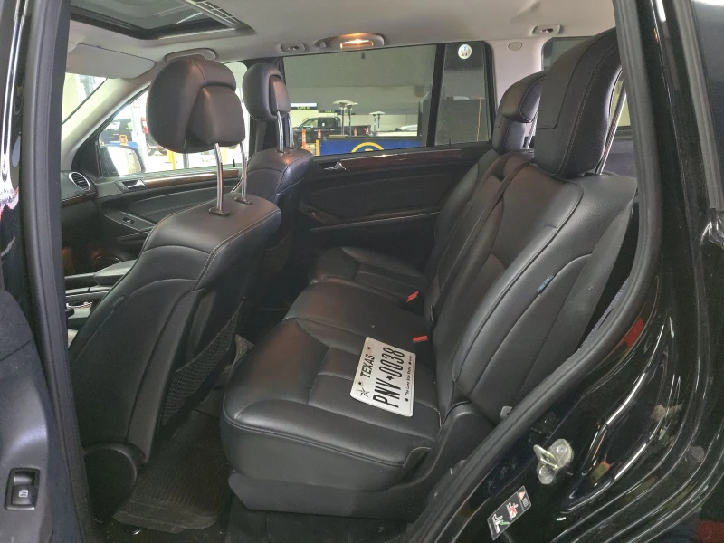 Mercedes-Benz GL 450 4.6 4MATIC * ФИКСИРАНА ЦЕНА* , снимка 9 - Автомобили и джипове - 53099542