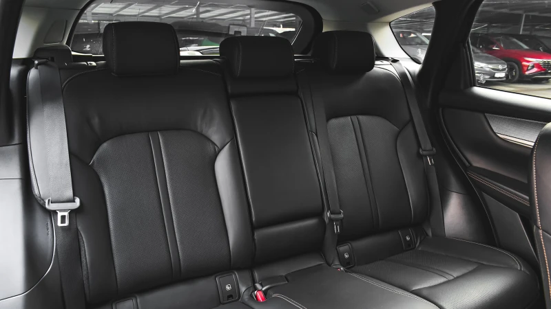 Mazda CX-60 2.5 e-SKYACTIV PHEV HOMURA 4x4 Automatic, снимка 11 - Автомобили и джипове - 53326287