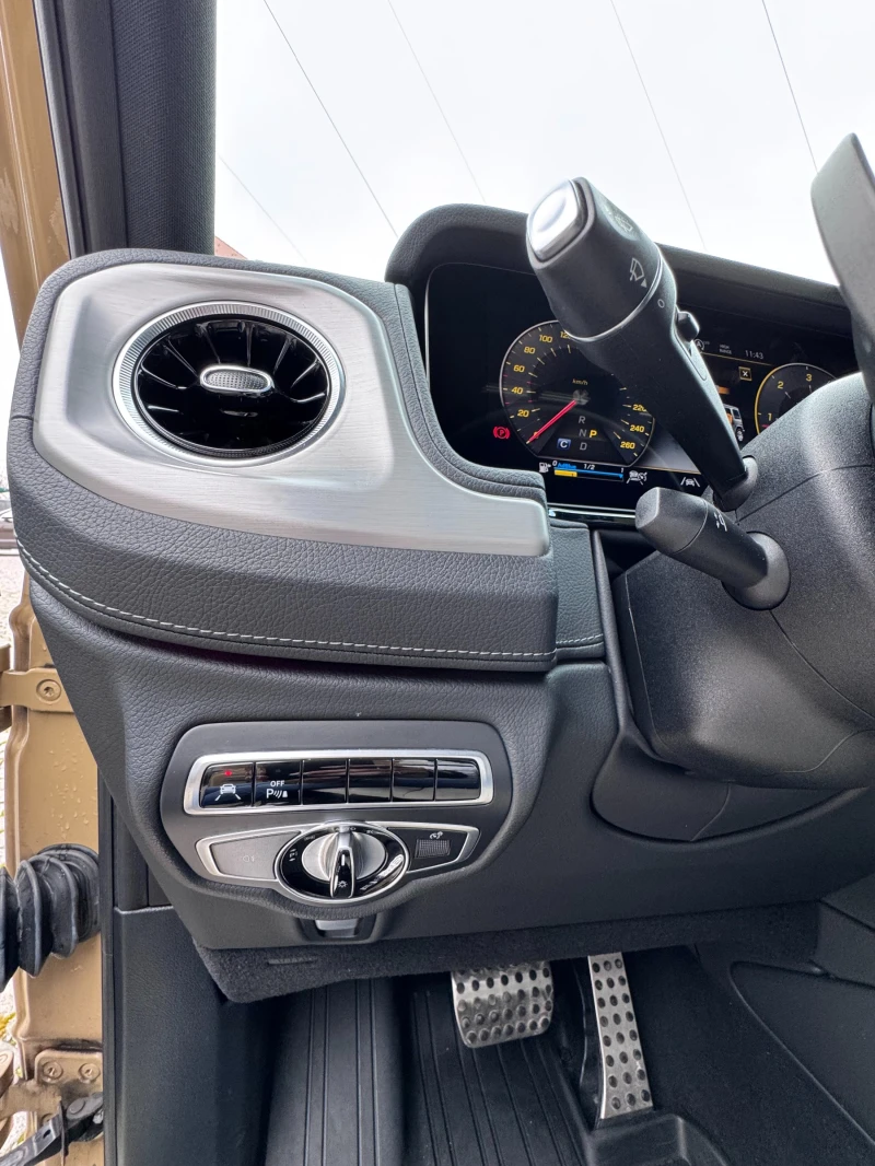 Mercedes-Benz G 400 G Manufactur AMG, снимка 17 - Автомобили и джипове - 53496458