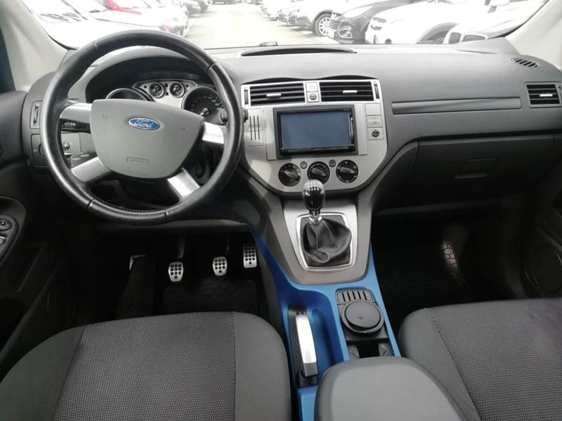 Ford Kuga 2, 5 т 4х4 200кс, снимка 8 - Автомобили и джипове - 47799965