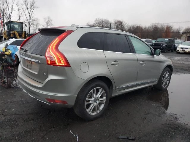 Volvo XC60 T5 PREMIER, снимка 4 - Автомобили и джипове - 48131060