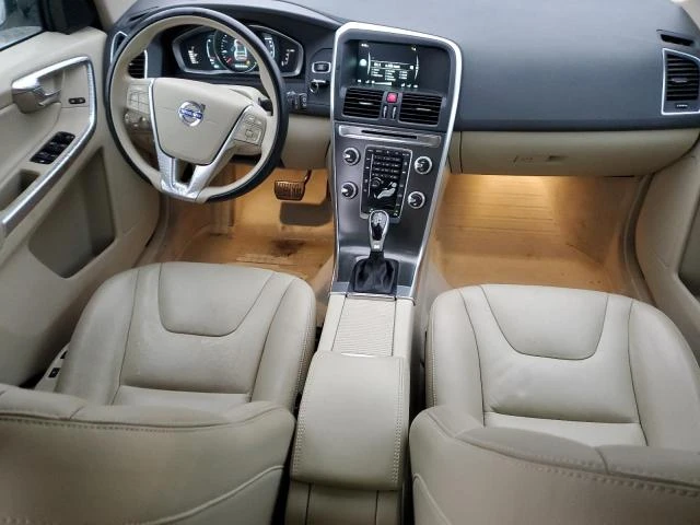 Volvo XC60 T5 PREMIER, снимка 8 - Автомобили и джипове - 48131060