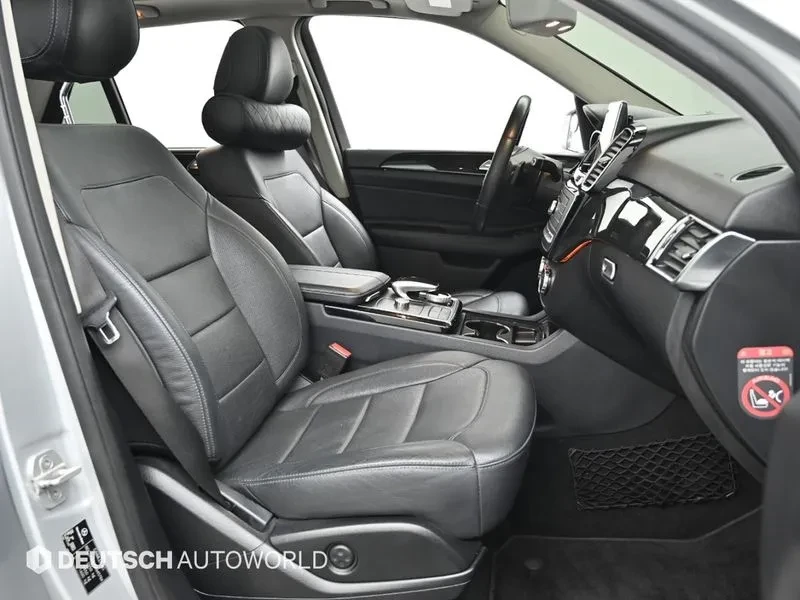 Mercedes-Benz GLE 350 4MATIC, снимка 9 - Автомобили и джипове - 54738912