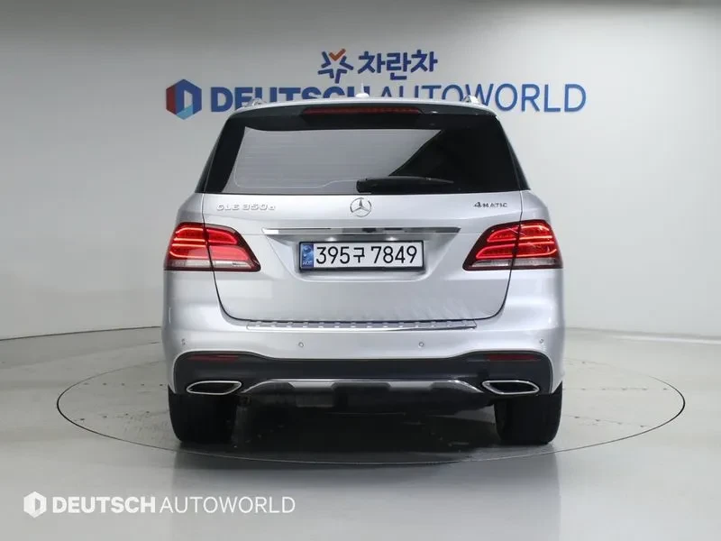 Mercedes-Benz GLE 350 4MATIC, снимка 4 - Автомобили и джипове - 54738912