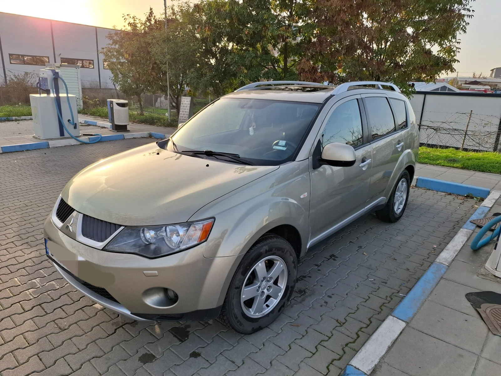 Mitsubishi Outlander, снимка 1
