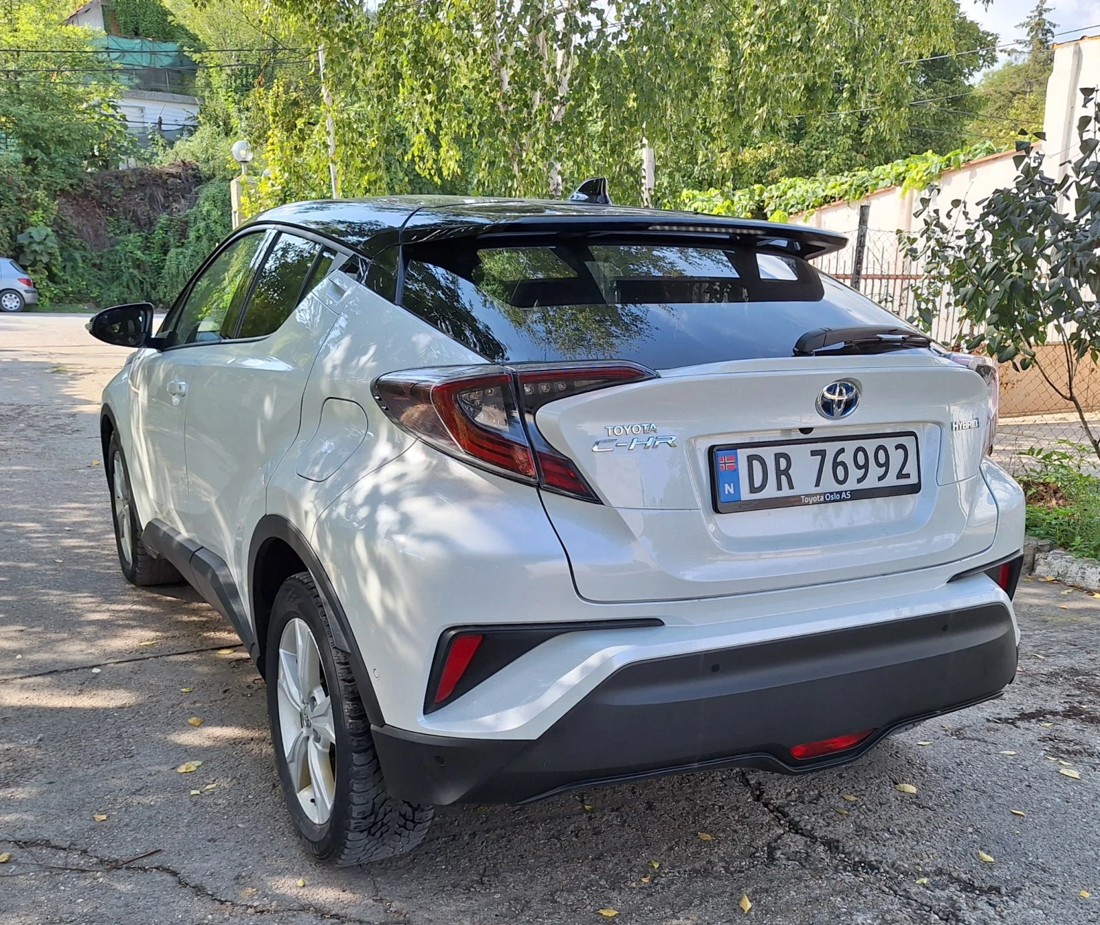 Toyota C-HR  - изображение 2