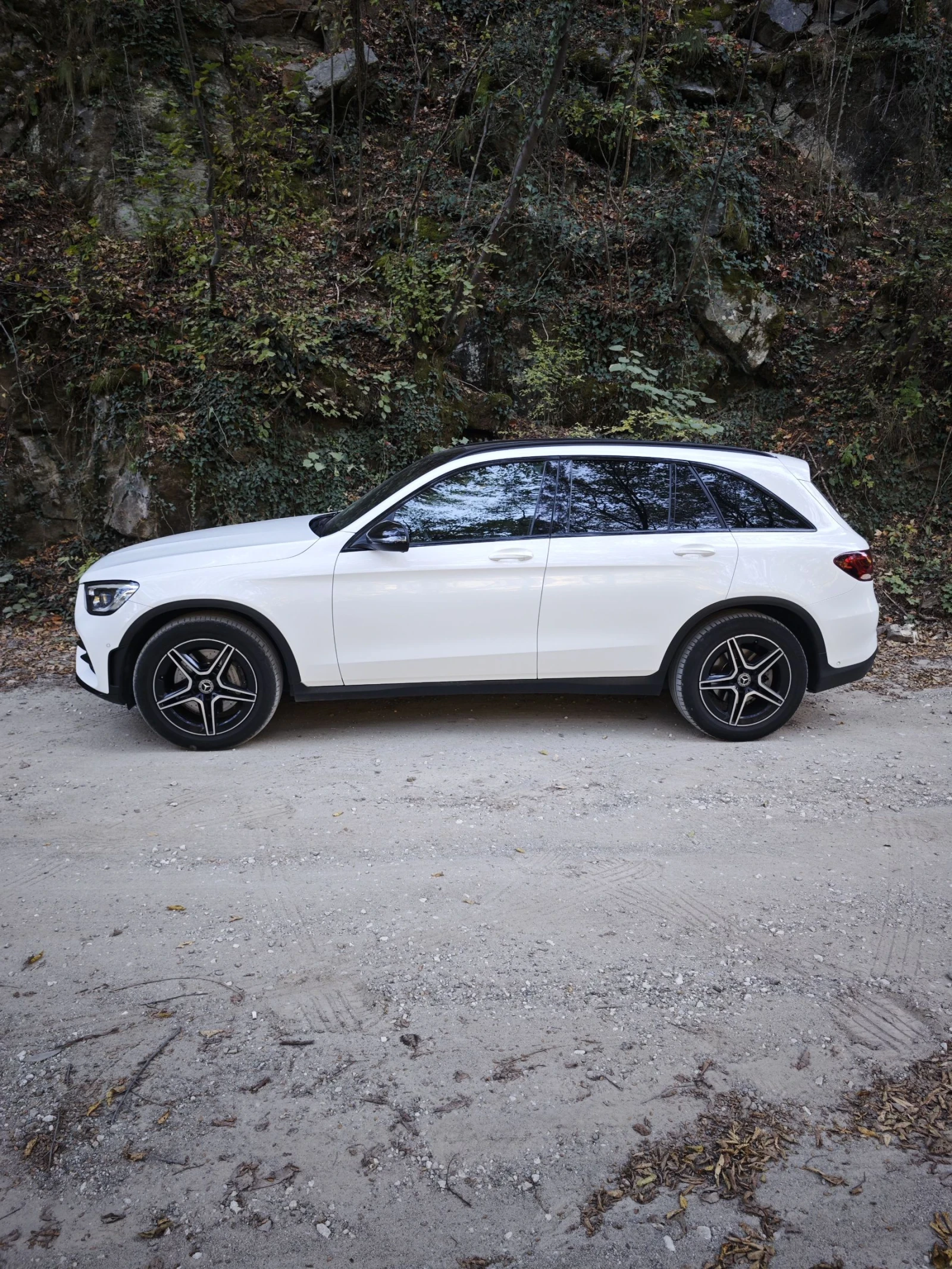 Mercedes-Benz GLC GLC 300 D 4 MATIC AMG LINE MULTIB PANORAMA CAMERA  | Mobile.bg � ����������� 17