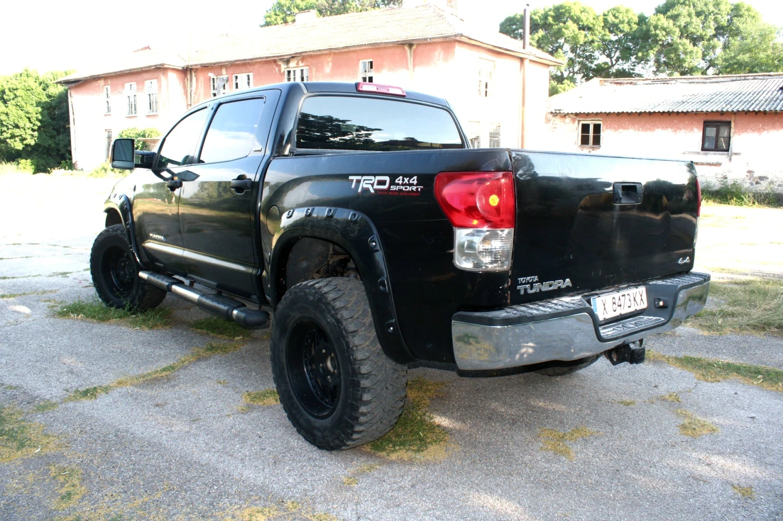 Toyota Tundra TUNDRA  4x4  SRD  - изображение 3