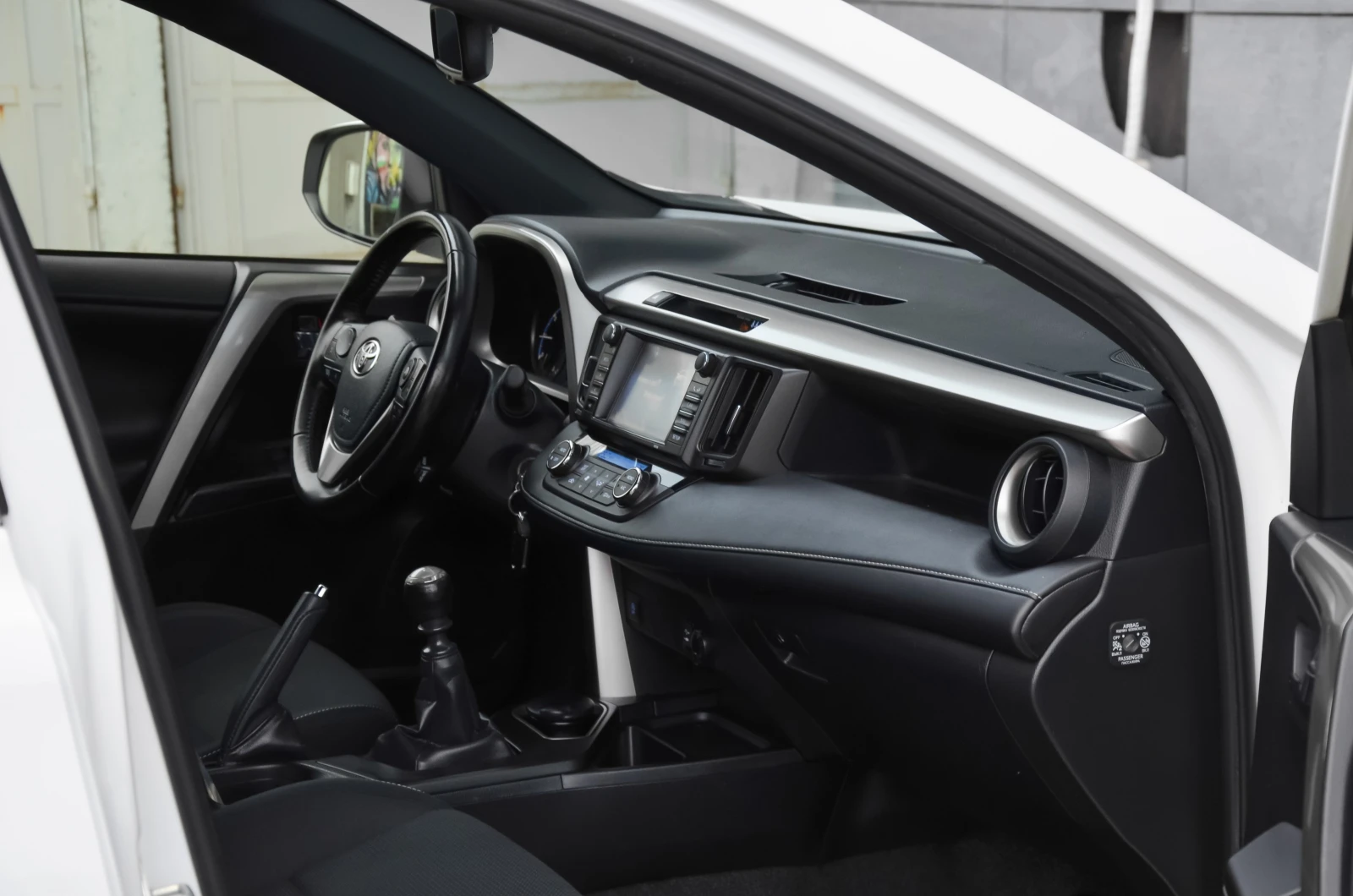 Toyota Rav4 2.0 D4D - изображение 8