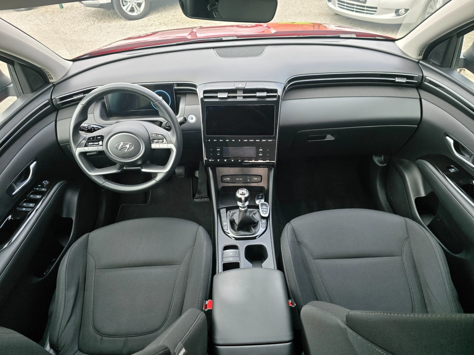 Hyundai Tucson 1.6CRDi-Led= Navi= Full serviz, снимка 16 - Автомобили и джипове - 54032013