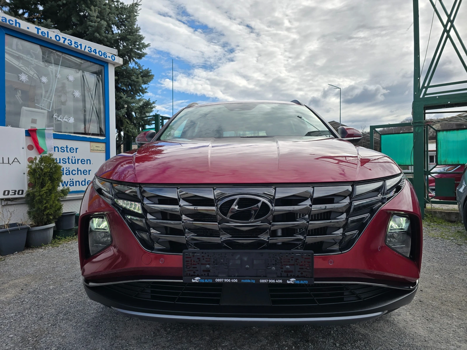 Hyundai Tucson 1.6CRDi-Led= Navi= Full serviz, снимка 2 - Автомобили и джипове - 54032013