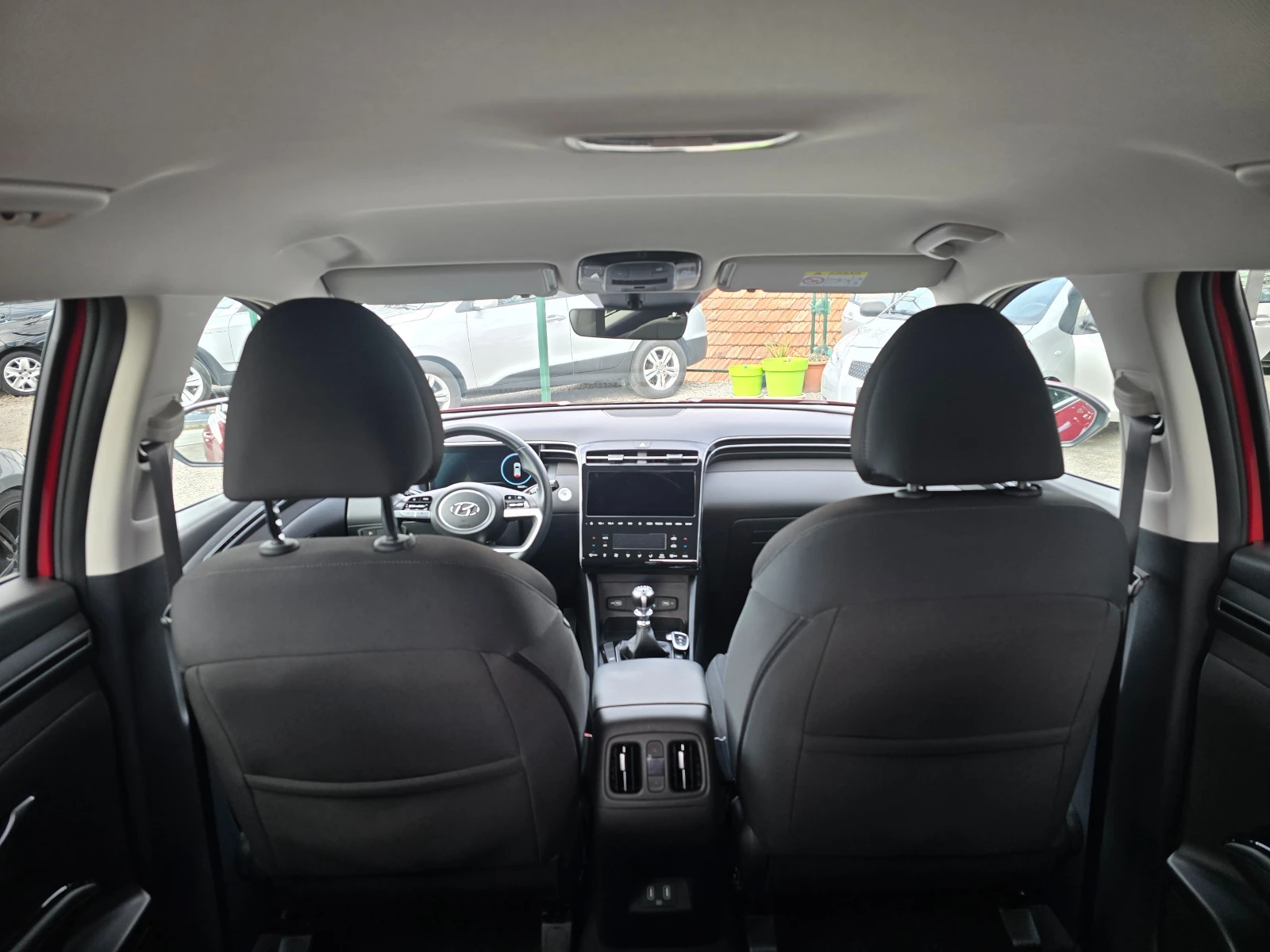 Hyundai Tucson 1.6CRDi-Led= Navi= Full serviz, снимка 14 - Автомобили и джипове - 54032013