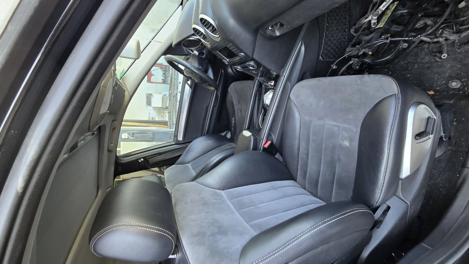 Mercedes-Benz ML 350, снимка 11 - Автомобили и джипове - 54843981