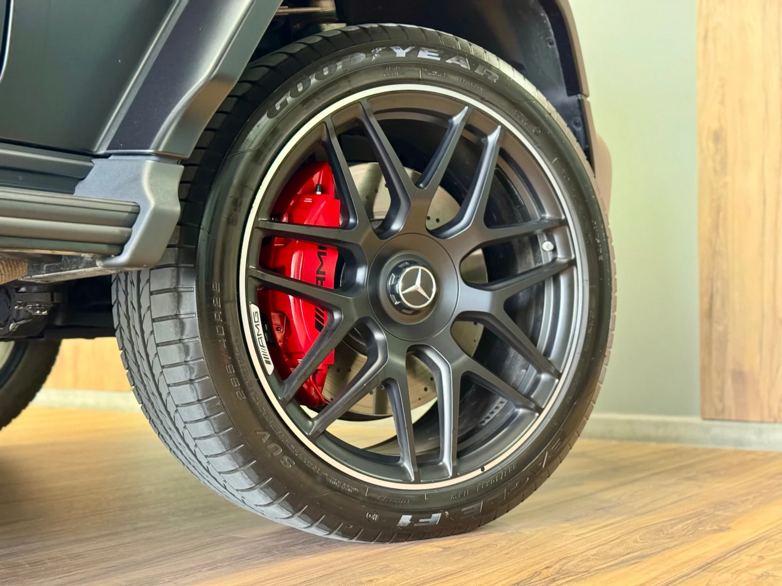 Mercedes-Benz G 63 AMG НОВ от Силвър Стар 04.2026г., снимка 5 - Автомобили и джипове - 54875399