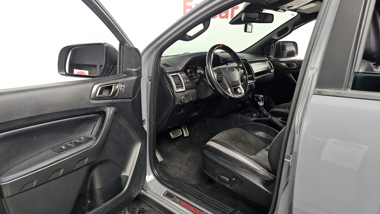 Ford Ranger RAPTOR| КАМЕРА| ПОДГРЕВ| КОЖЕН САЛОН, снимка 10 - Автомобили и джипове - 54914454