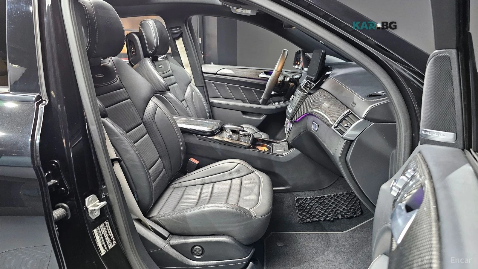 Mercedes-Benz GLE 63 S AMG 4MATIC* 360* МОНИТОРИ* ПАНО* АВТОКРЕДИТ, снимка 8 - Автомобили и джипове - 55724318