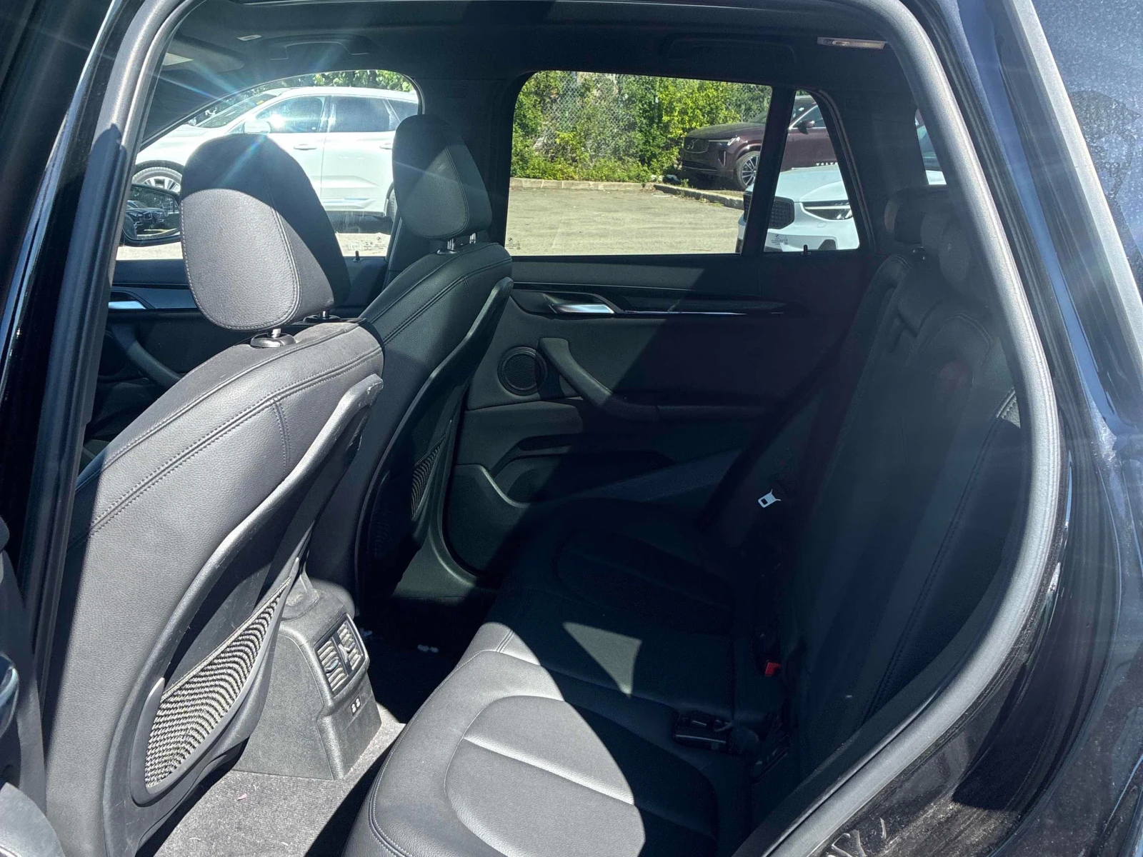 BMW X1 * xDrive28i * CARFAX * БЕЗ ПЪРВОНАЧАЛНА ВНОСКА, снимка 13 - Автомобили и джипове - 55911803
