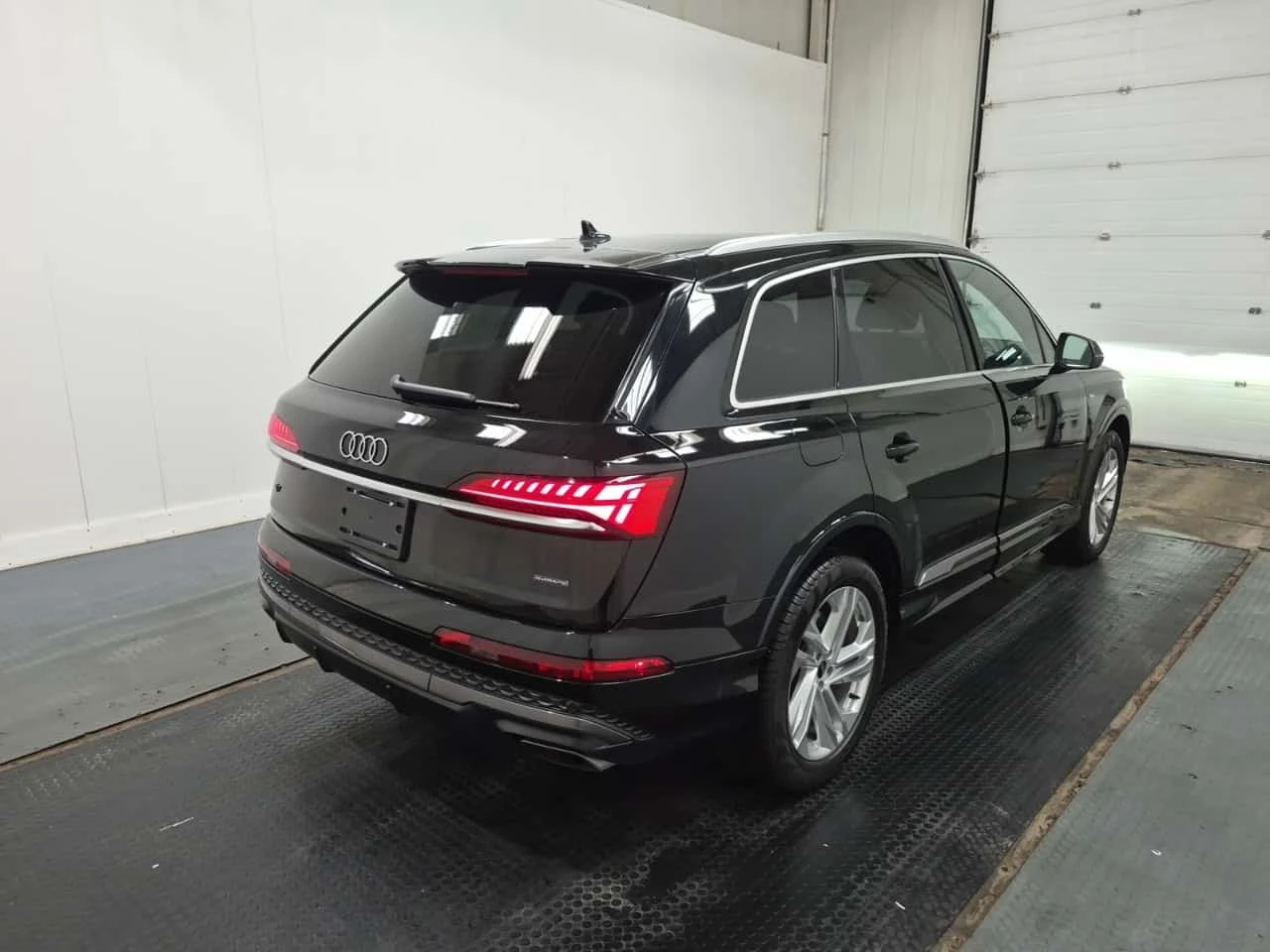 Audi Q7 * 55 TFSI QUATTRO * CARFAX *  | Mobile.bg � ����������� 2