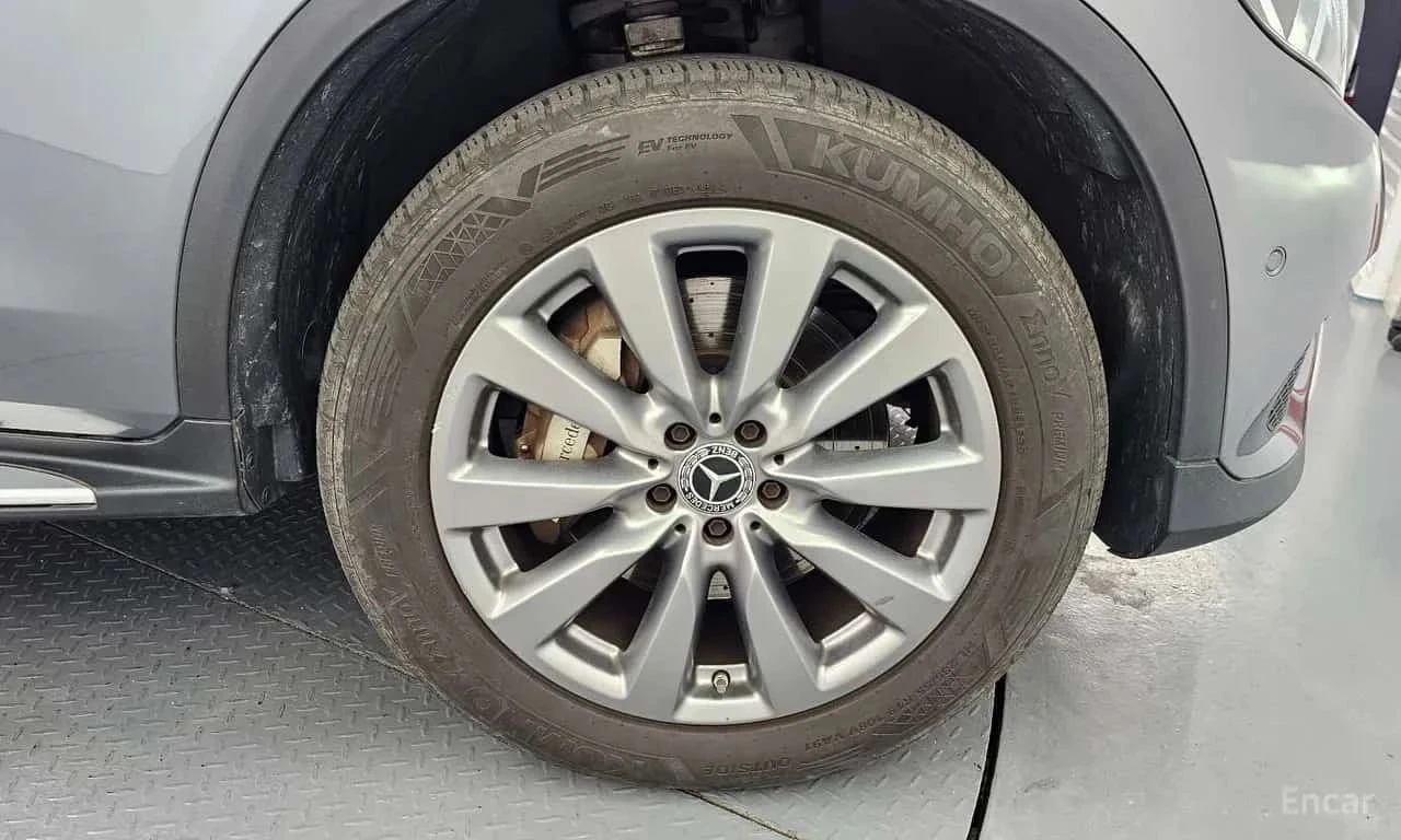 Mercedes-Benz GLC, снимка 5 - Автомобили и джипове - 56737059