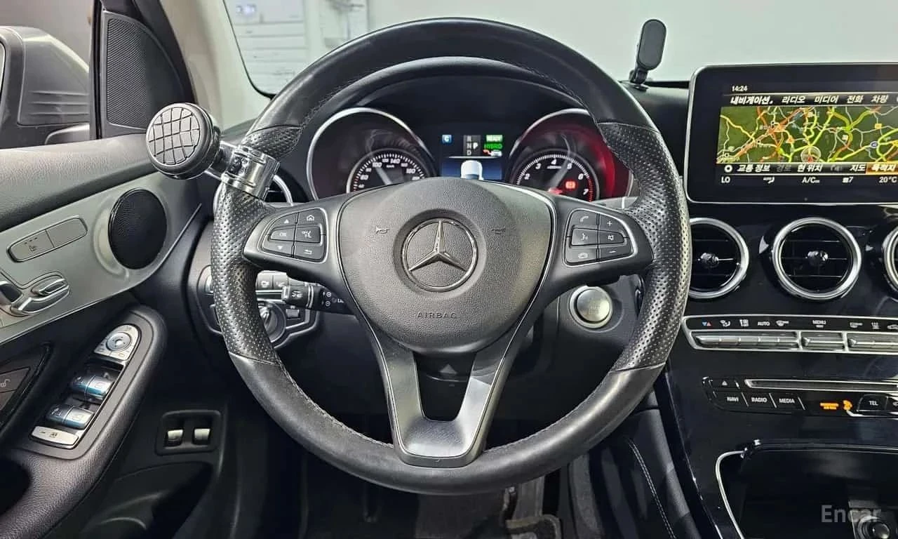 Mercedes-Benz GLC, снимка 13 - Автомобили и джипове - 56737059