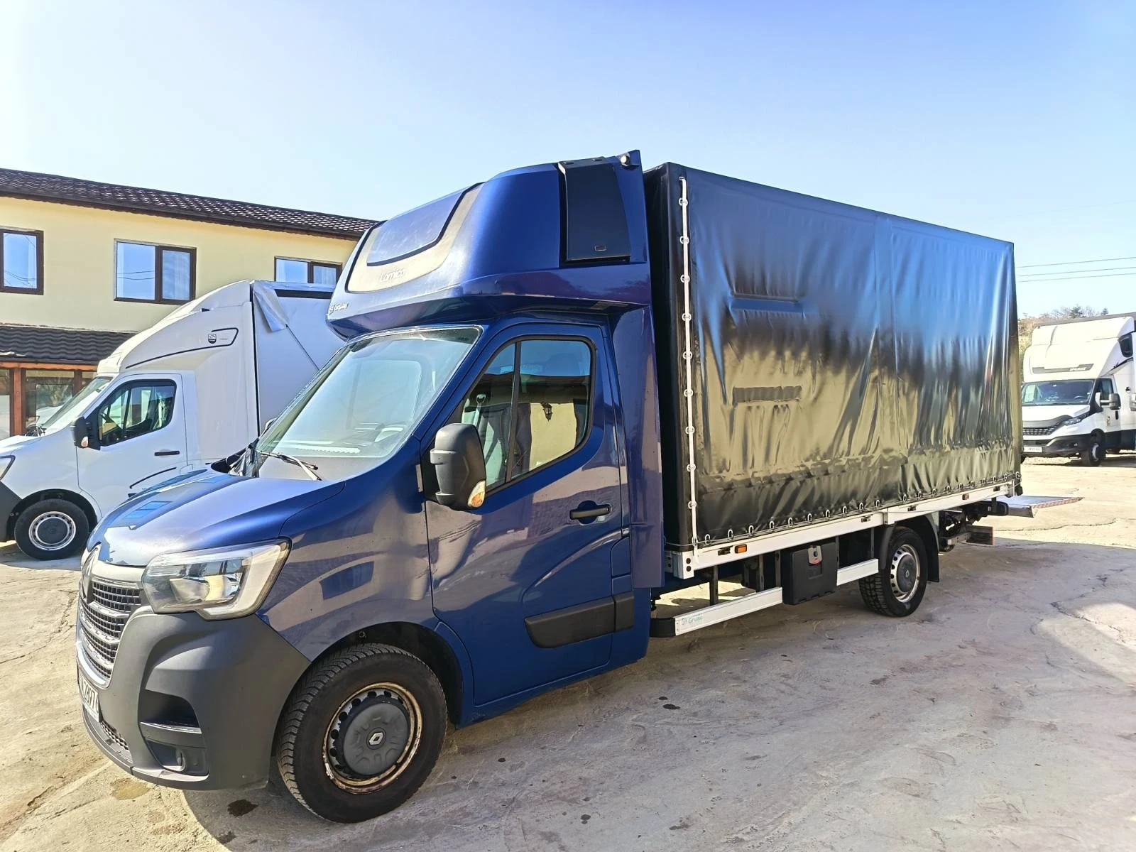Renault Master 2.3dci - изображение 3
