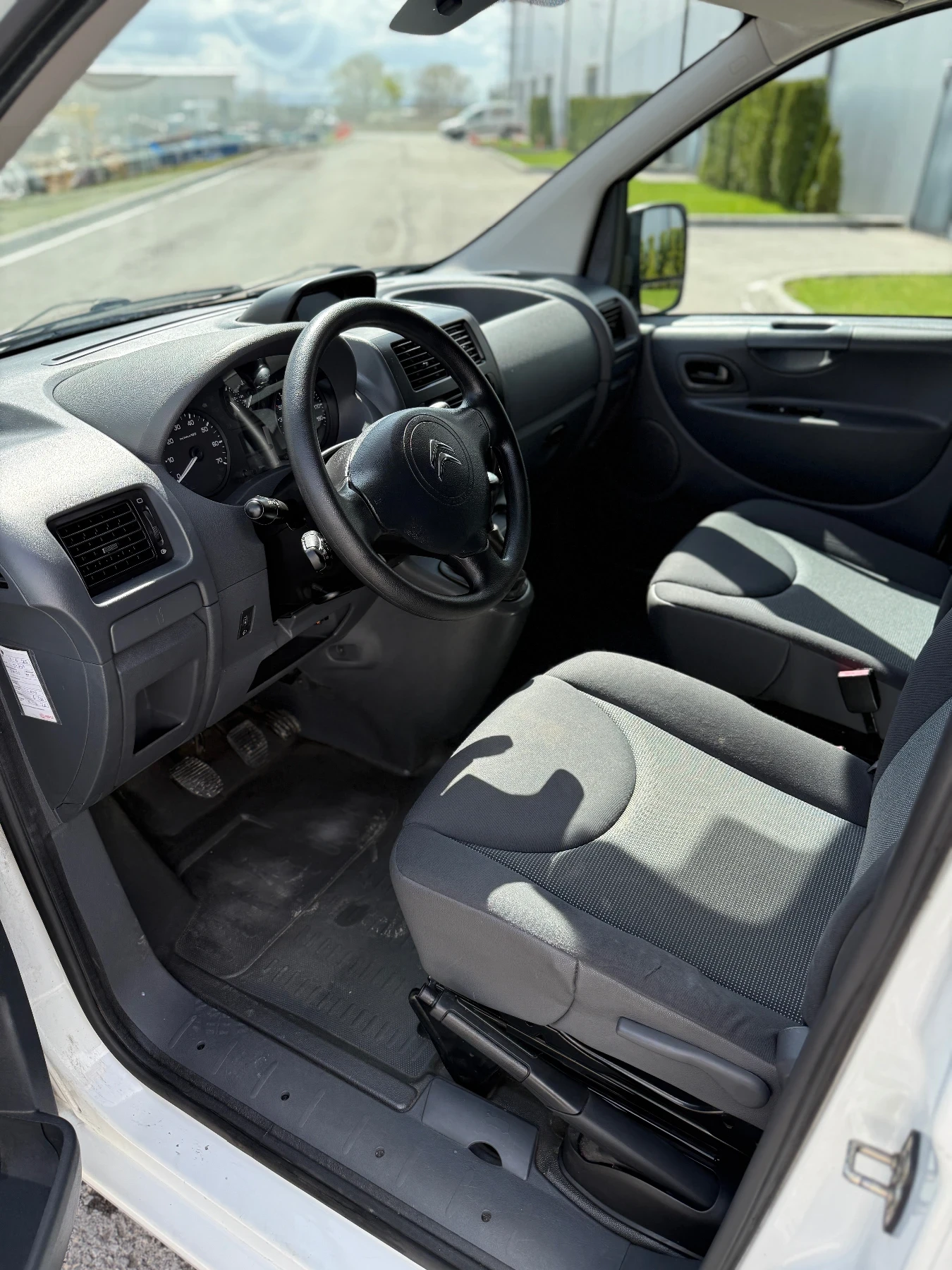 Citroen Jumpy 1.6 HDI, снимка 7 - Бусове и автобуси - 54231863