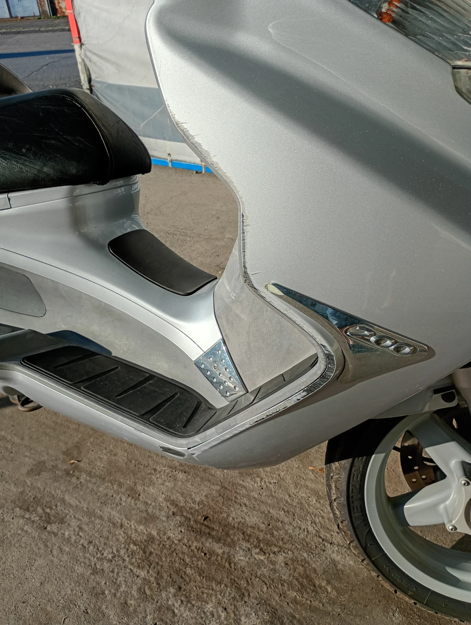 Piaggio X8  - изображение 5