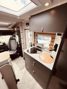 Кемпер HYMER / ERIBA 4x4²  MLT 4100 kg., снимка 12
