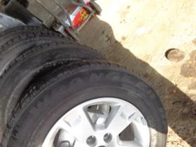Гуми с джанти  215/70R16, снимка 14
