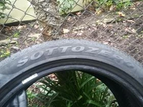 Гуми Зимни 225/45R18, снимка 4